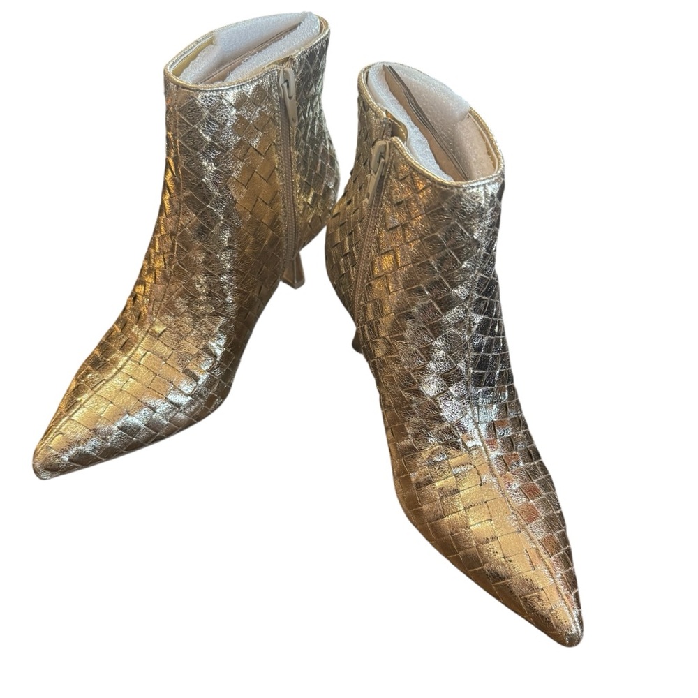I.N.C. International Concepts Raisie Woven Gold Dress Booties Size 5.5
